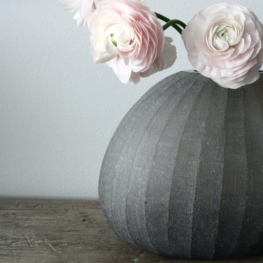 Nordstjerne – Organic Vase 01, Smoke