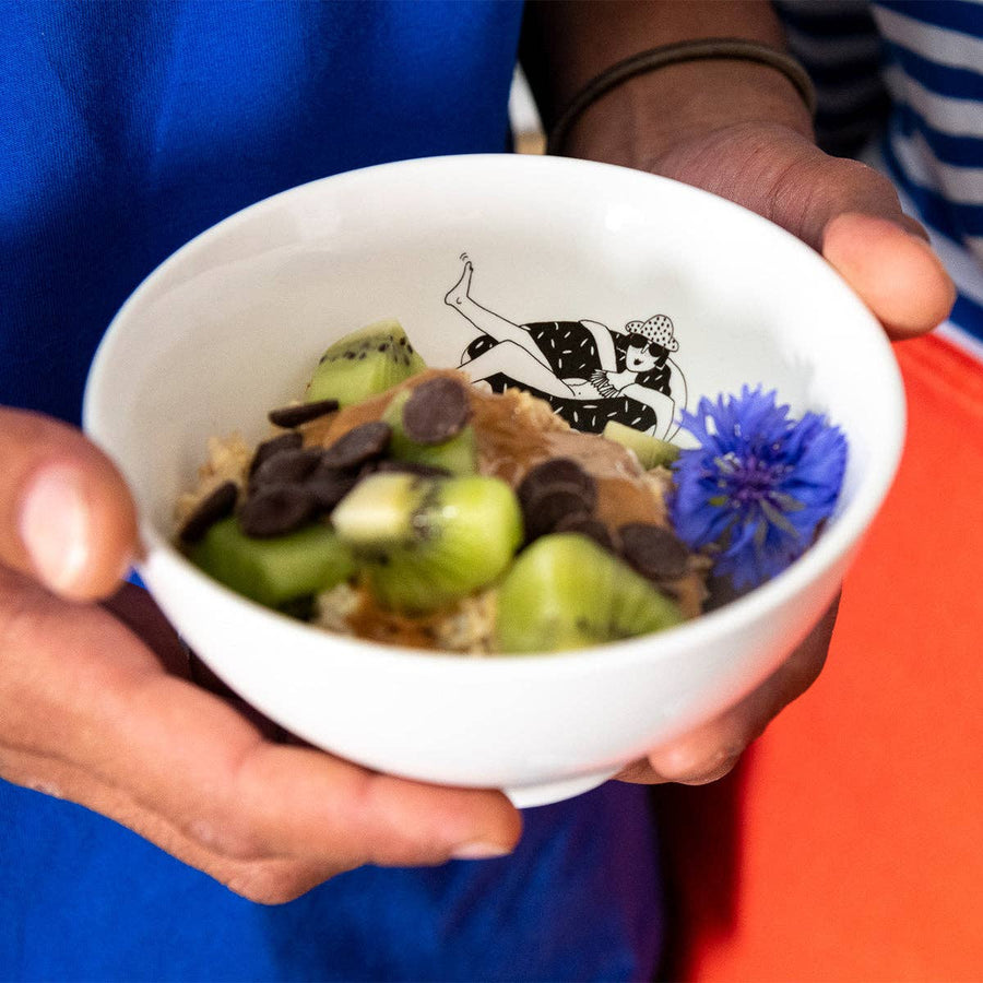 Bowl donut floating girl