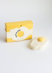 Oeuf au Plat / Fried Egg Candle