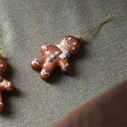 Ornament gingerbread pink