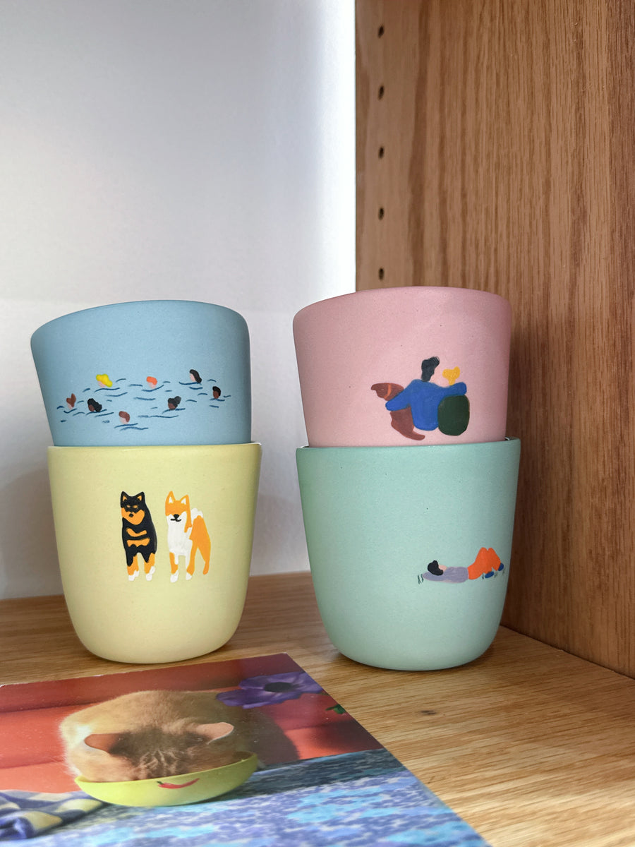 Medium Pink Mug – Couple Looking at the Sky