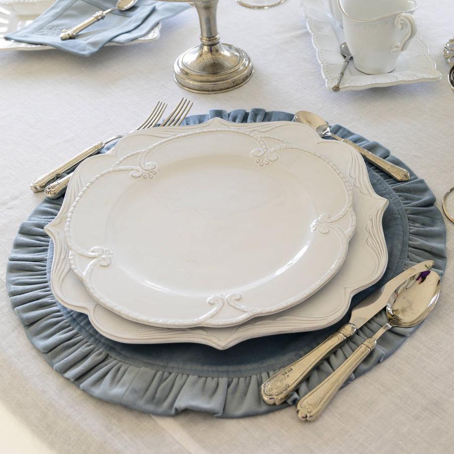 Bella Bianca Rosette Dinner Plate